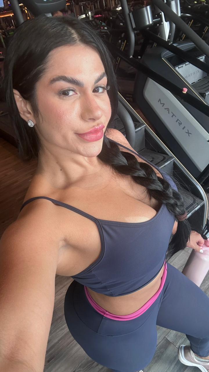 Rayane Massagem Espaço Rylex na Aldeota com Relaxante e 4 mãos em Fortaleza